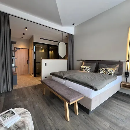 Revier Boutique ホテル カプルーン