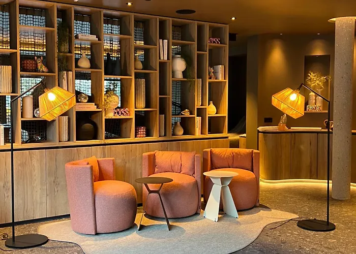 Revier Boutique ホテル 4*